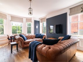 flora_apartment_Whitby_boutique_accommodation_Whitby