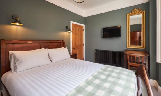 Flora Whitby Apartment